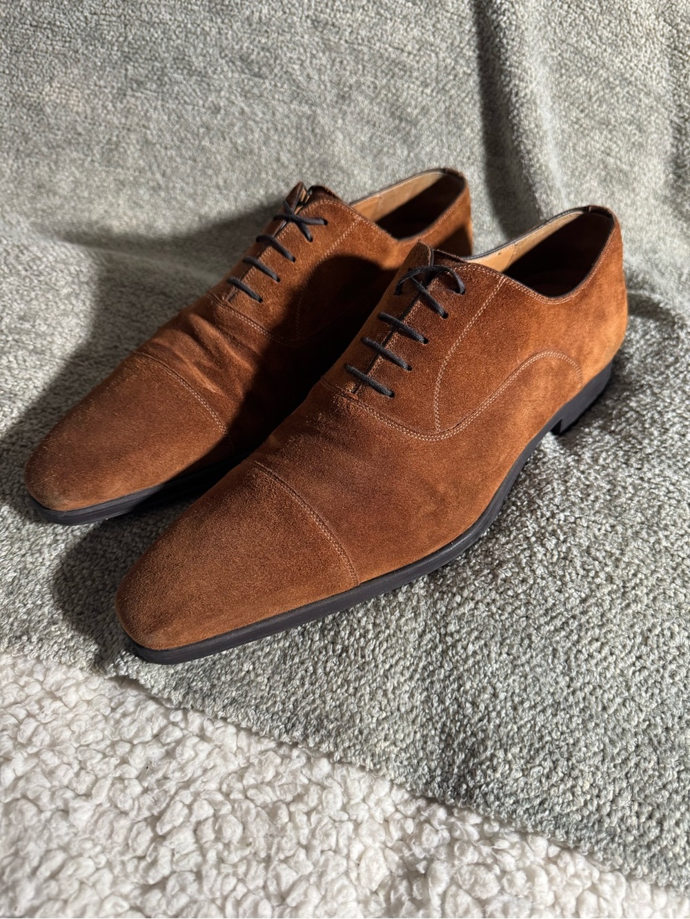 Magnanni Men's Suede Cap-Toe Oxfords - Cognac Brown